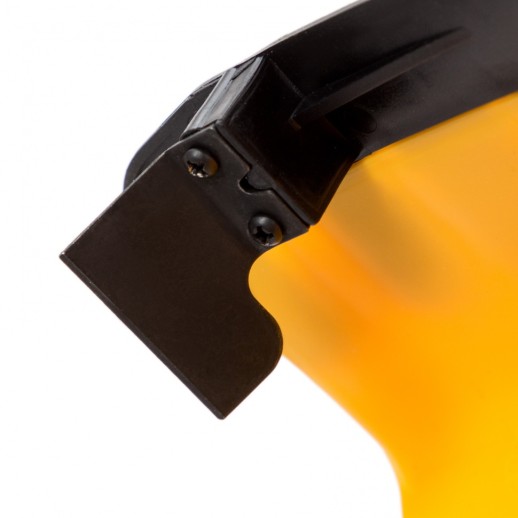 Триммер бензиновый DR-43, 43 см3, неразъемная штанга, состоит из 2 частей Denzel