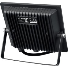 ЗУБР ПСК-30, 30 Вт, 6500 К, IP 65, светодиодный прожектор, Профессионал (57141-30)