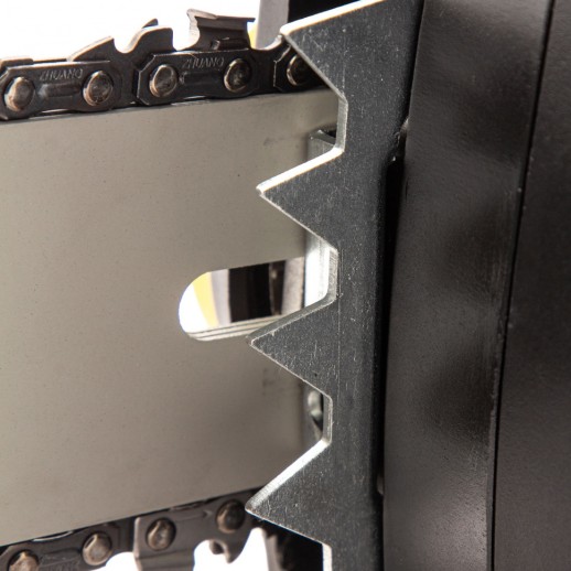 Пила цепная электрическая EDS-2000, 2 кВт,продольная, шина 40 см, шаг 3/8, паз 1.3 мм, 56 звеньев Denzel